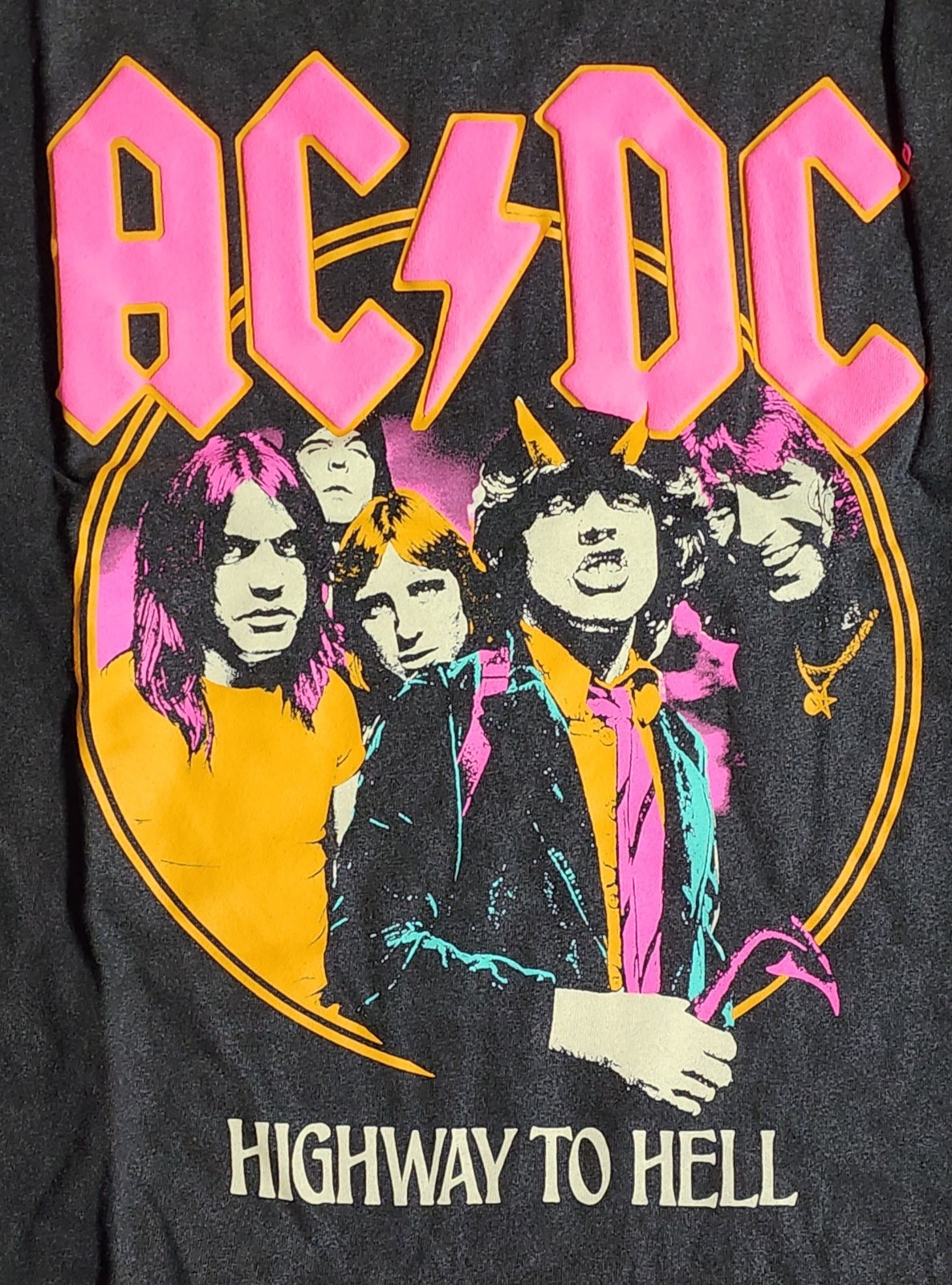 AC/DC T-Shirt Women’s Sz Small Highway to Hell Distressed Rock Music Band Tee