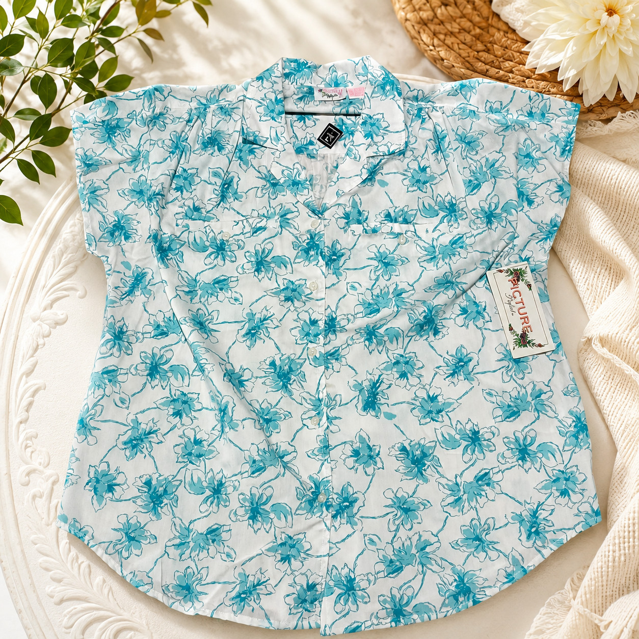 PICTURE Perfect Women’s Blue Floral Button-Up Short Sleeve Blouse Top Size L