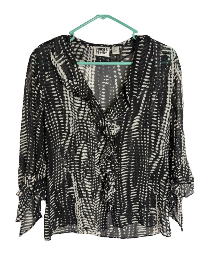 Chico’s 100% Silk Black & White Ruffle V-Neck 3/4 Sleeve Blouse Size Small