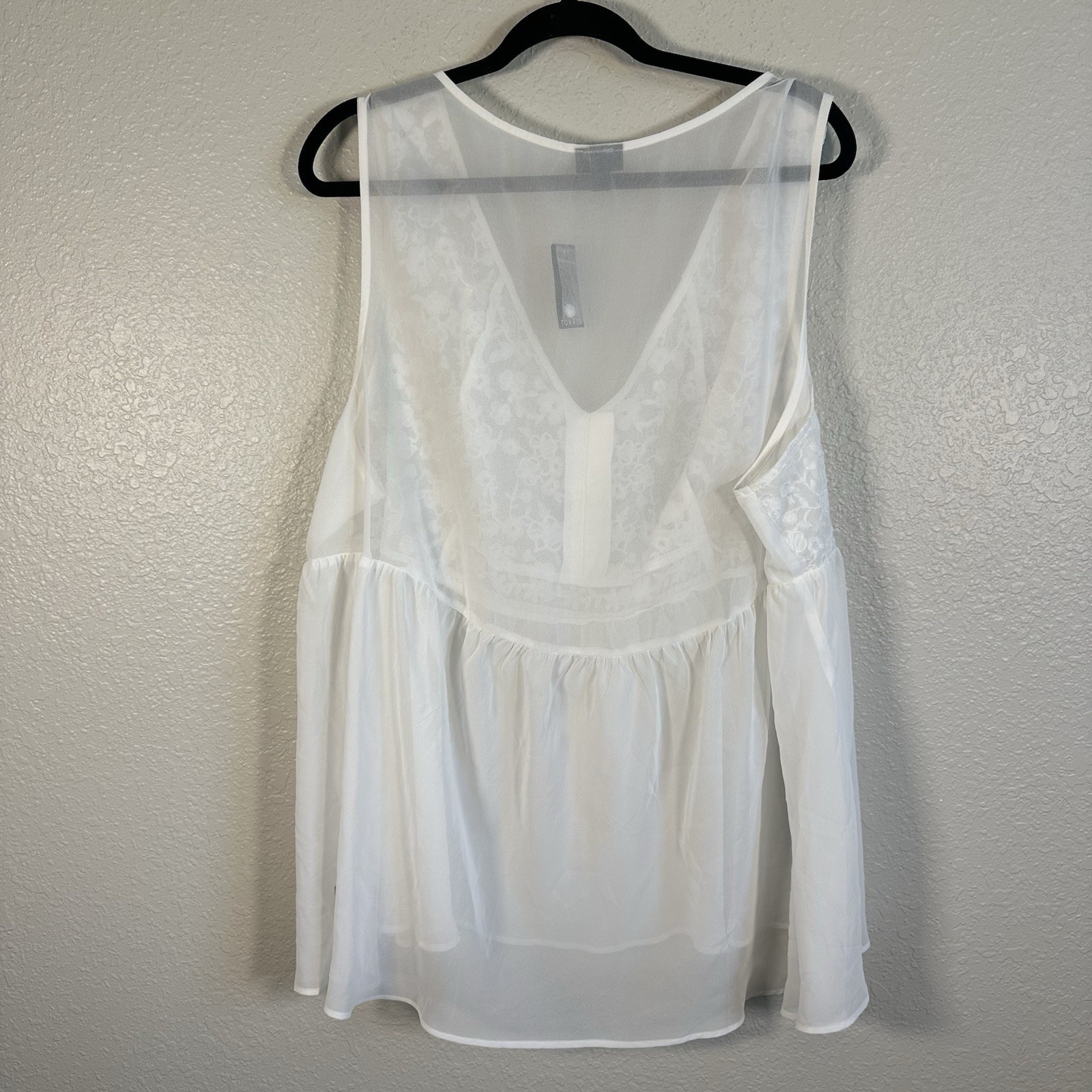 NWT Torrid Peplum Top Size 3 Boho Sheer Button Front Blouse Feminine Girly Beach