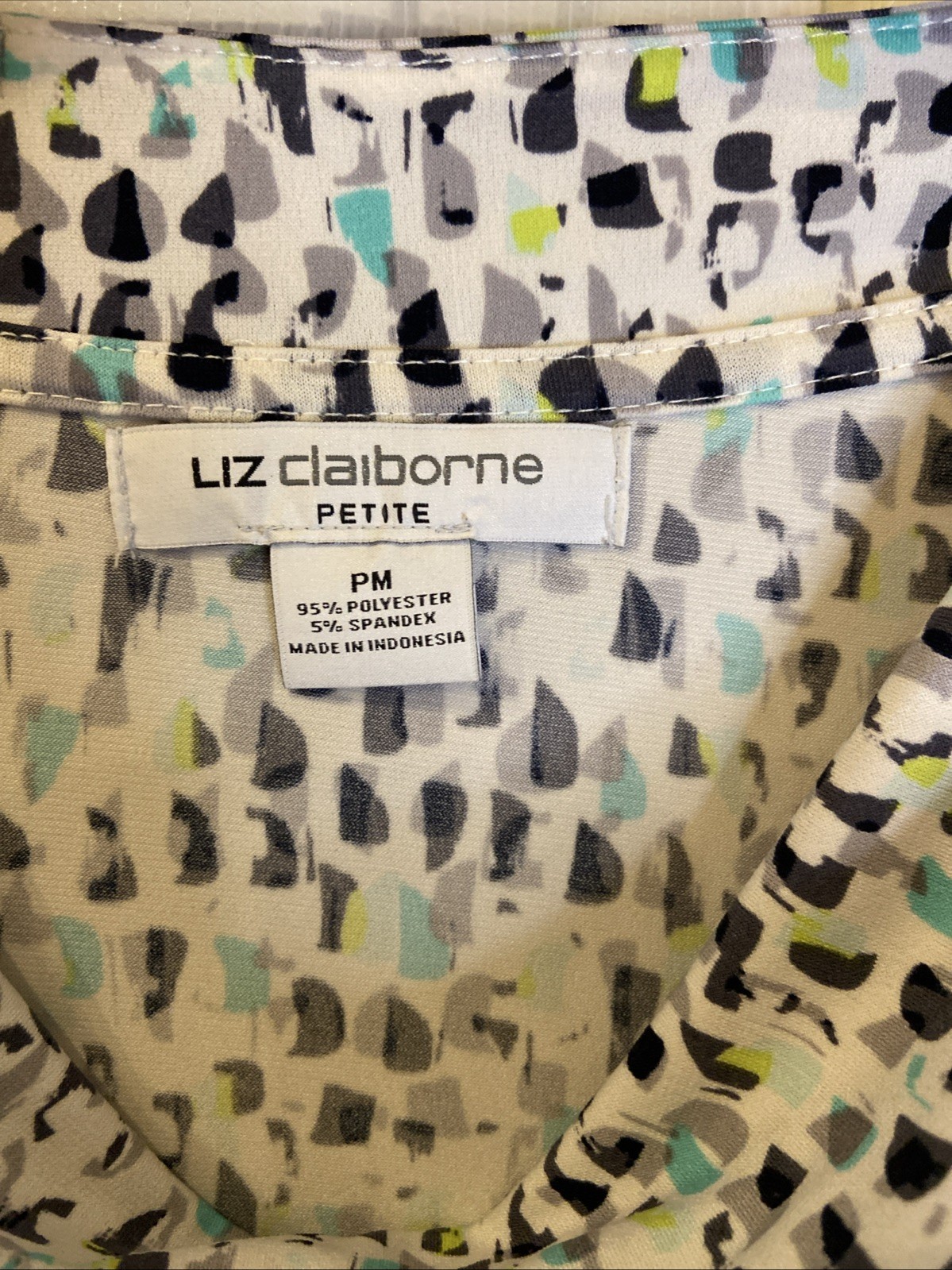 Liz Claiborne Petite Ladies Size PM Dressy Cowl Neck Sleeveless Blouse EUC