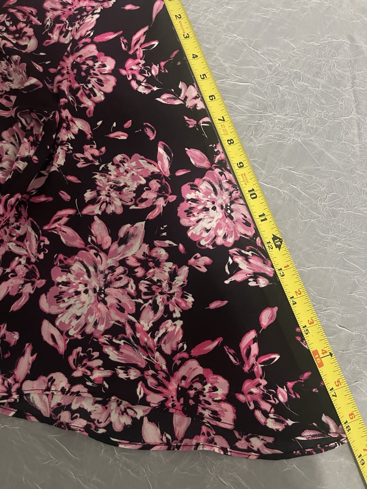 Anne Klein Black and Pink Link Floral Blouse Women Small