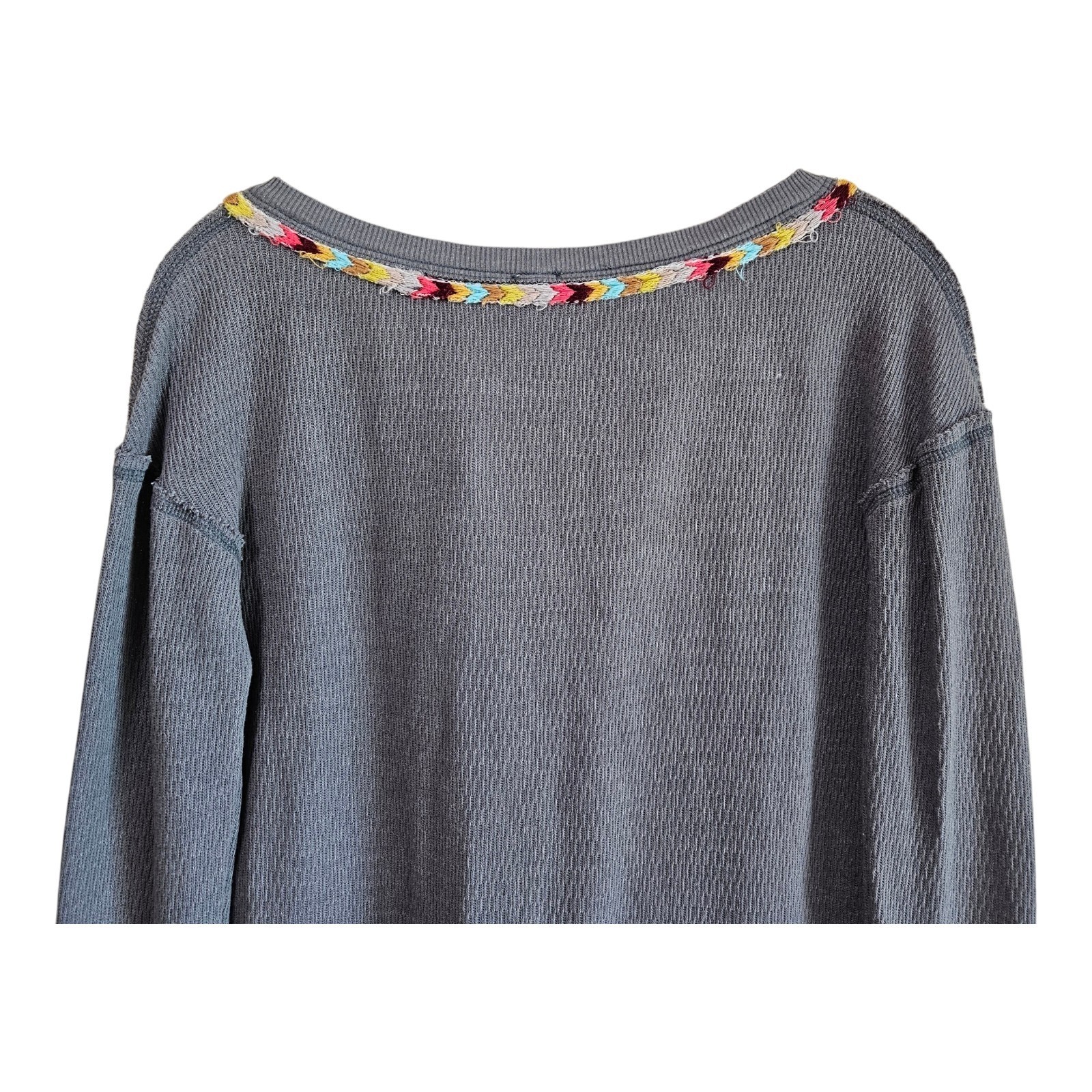 FREE PEOPLE We The Free XS Boho Henley Thermal Top Raw Edges Long Sleeve 34″