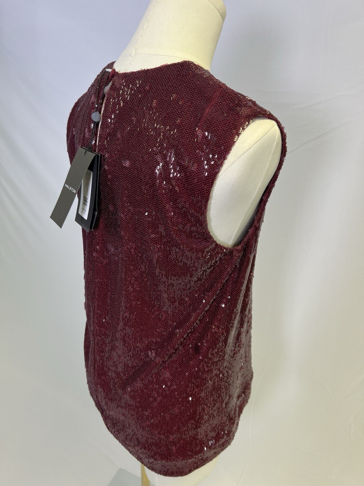 Halston Heritage Cynthia Sequined Top NWT Retail $375 Bordeaux Size XS