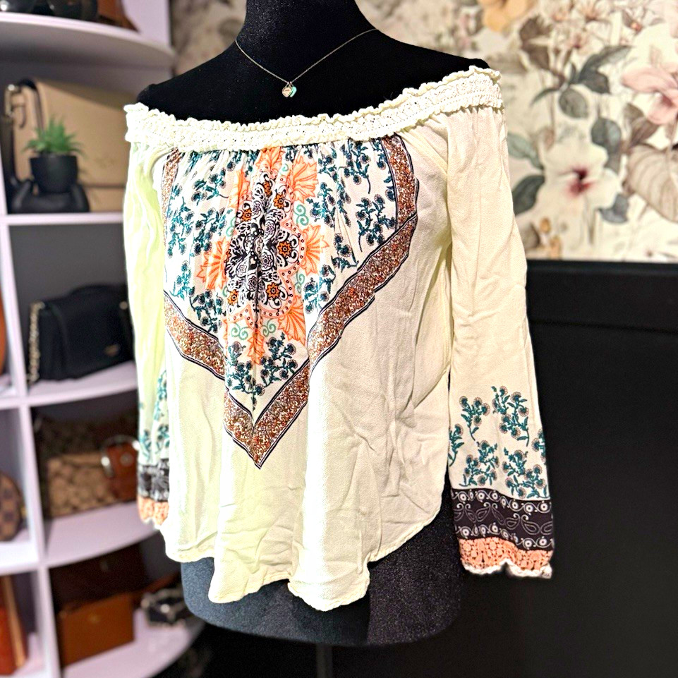 Clover + Scout Peasant Blouse XS Cream Floral Off Shoulder Bell 3/4 Crocheted