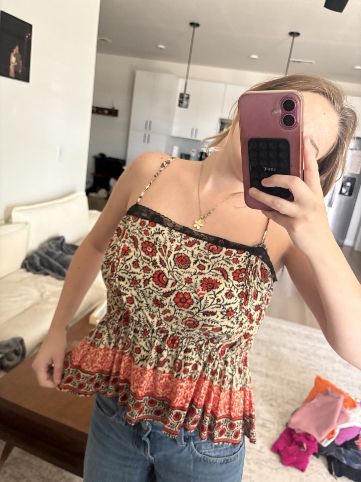 Forever 21 Women’s S Beige/Red/Black Floral Spaghetti Strap Pullover Cami Lace