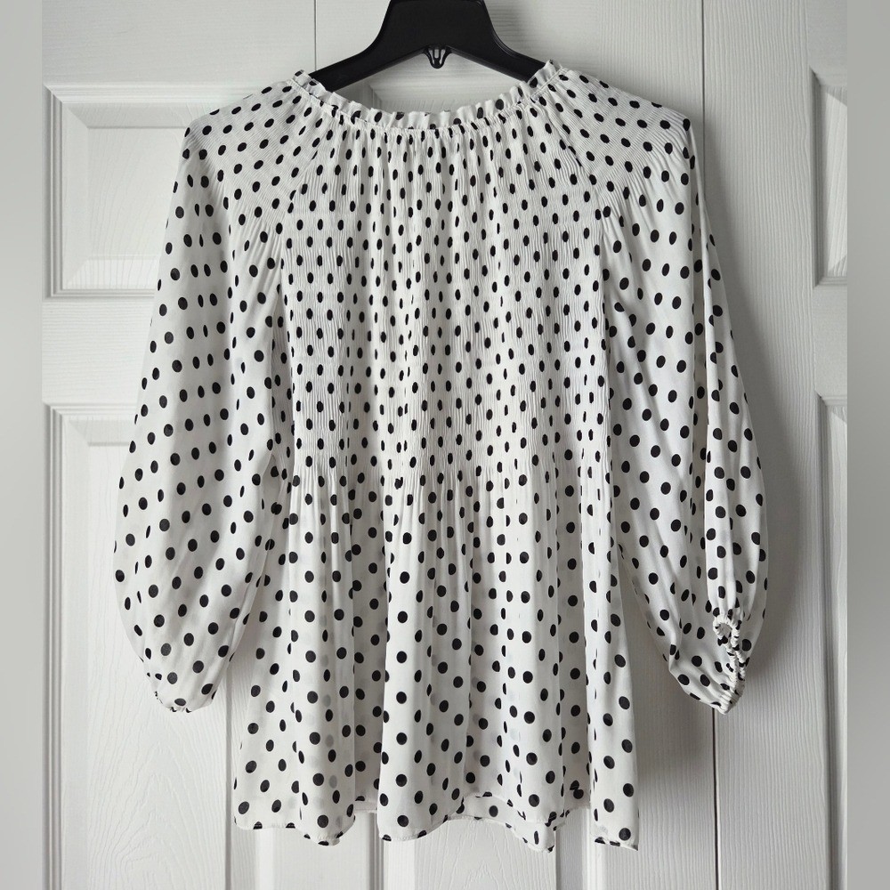 Melissa Paige Black and White Polka Dot Blouse Size LP. Excellent condition