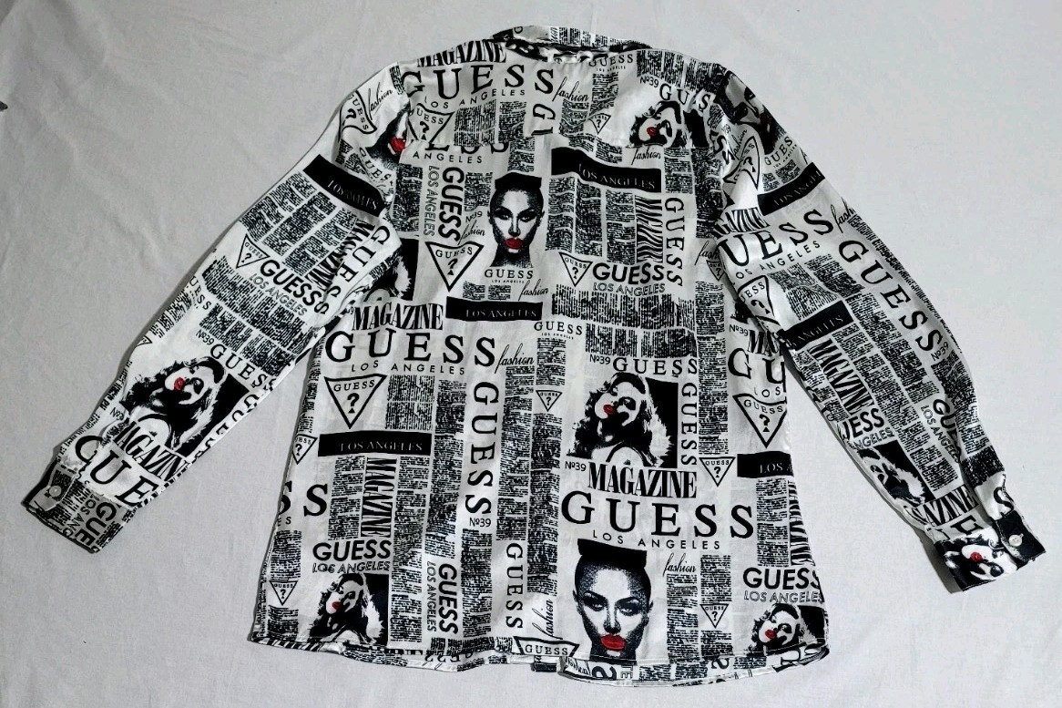 Guess Los Angeles Logo & Newsprint Graphics Women’s Size S Button Down Blouse