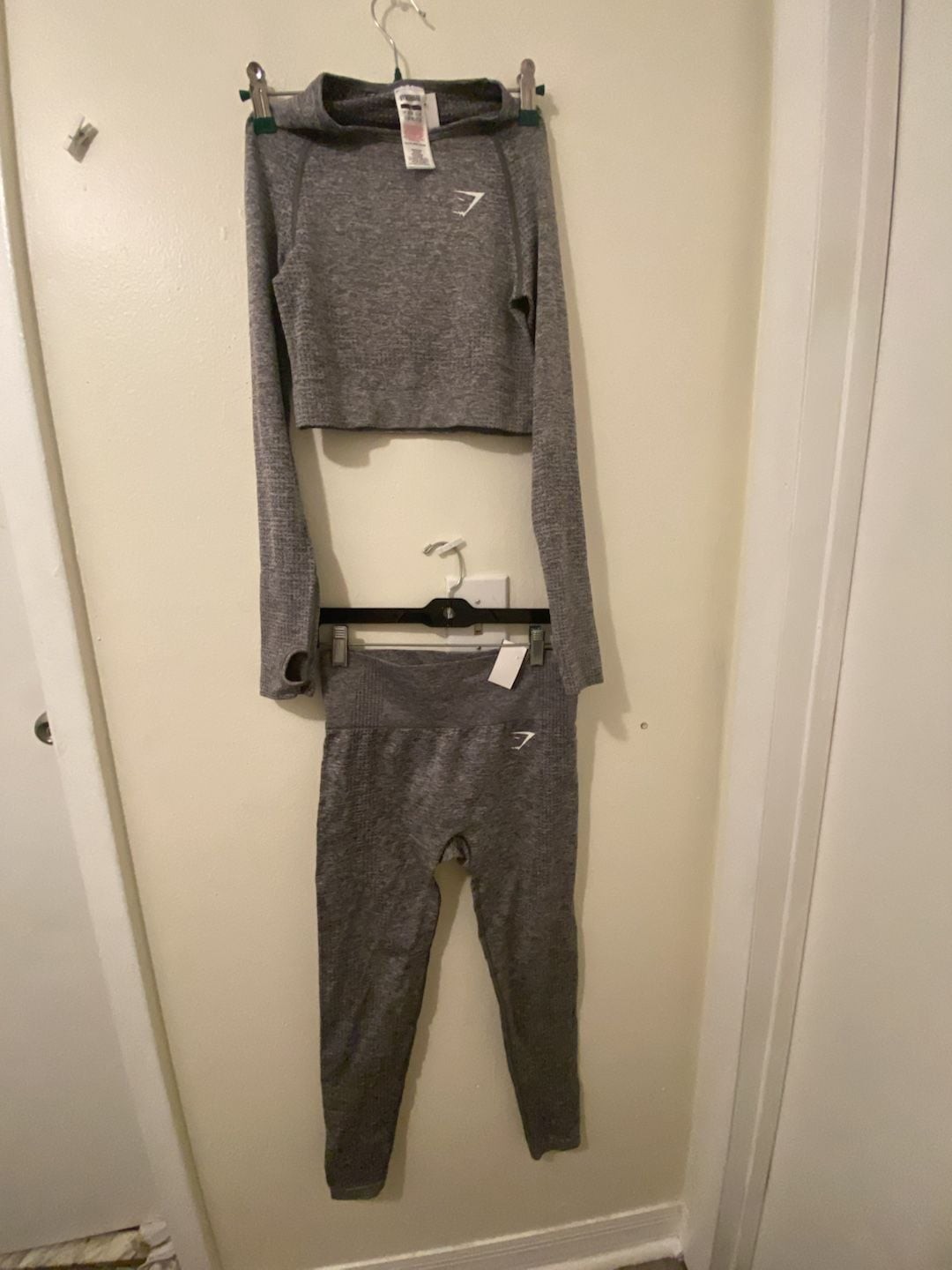Gymshark Seamless 2.0 Long Sleeve Crop Top and Leggings Set in Smokey Grey