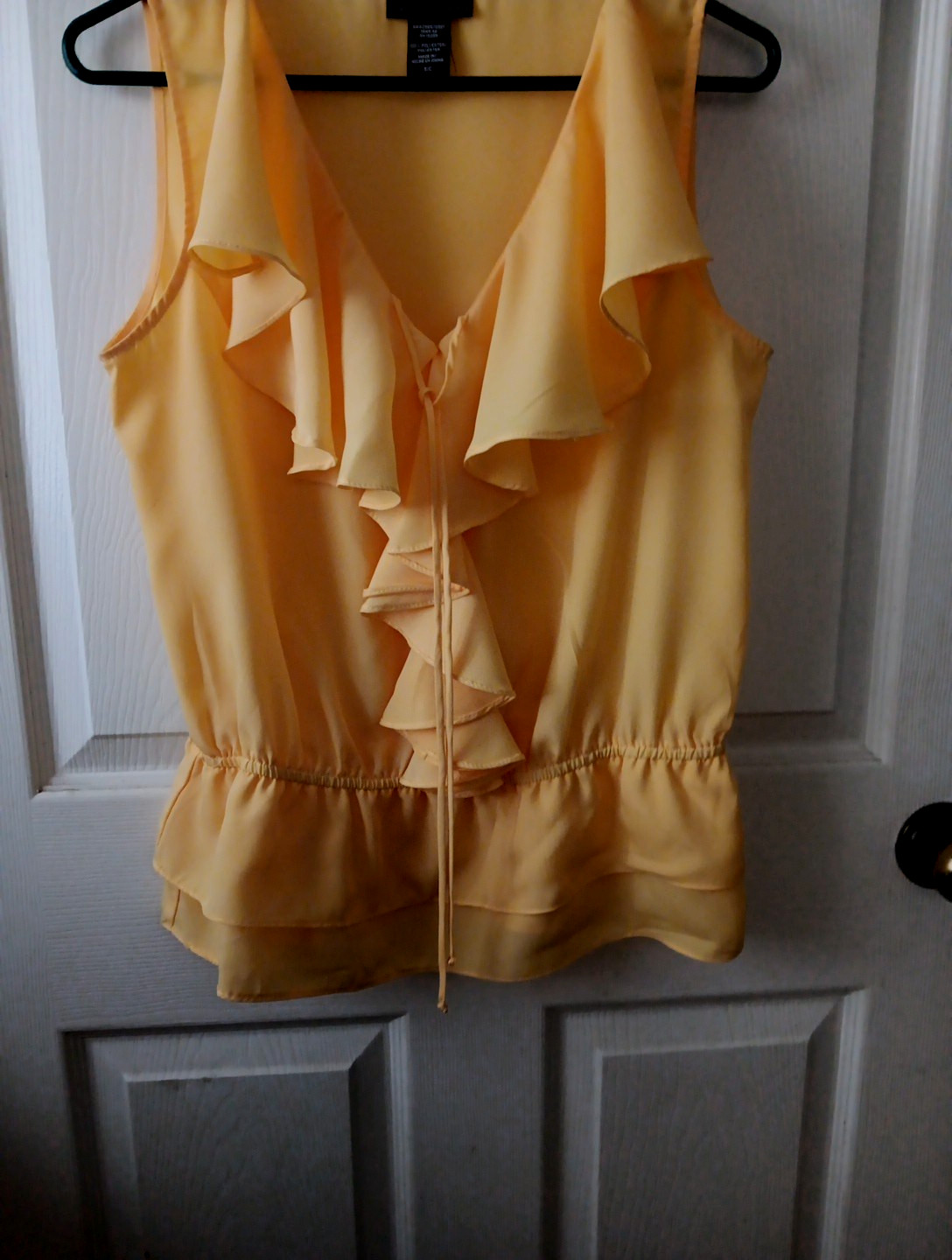 Ruffled Yellow Apostrophe Sleeveless Blouse Small