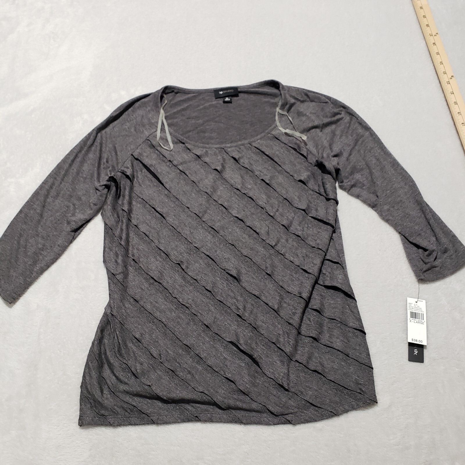 AB Studio Top Women’s XL Gray Stretch Knit Ruffled Long Sleeve Pullover nwt