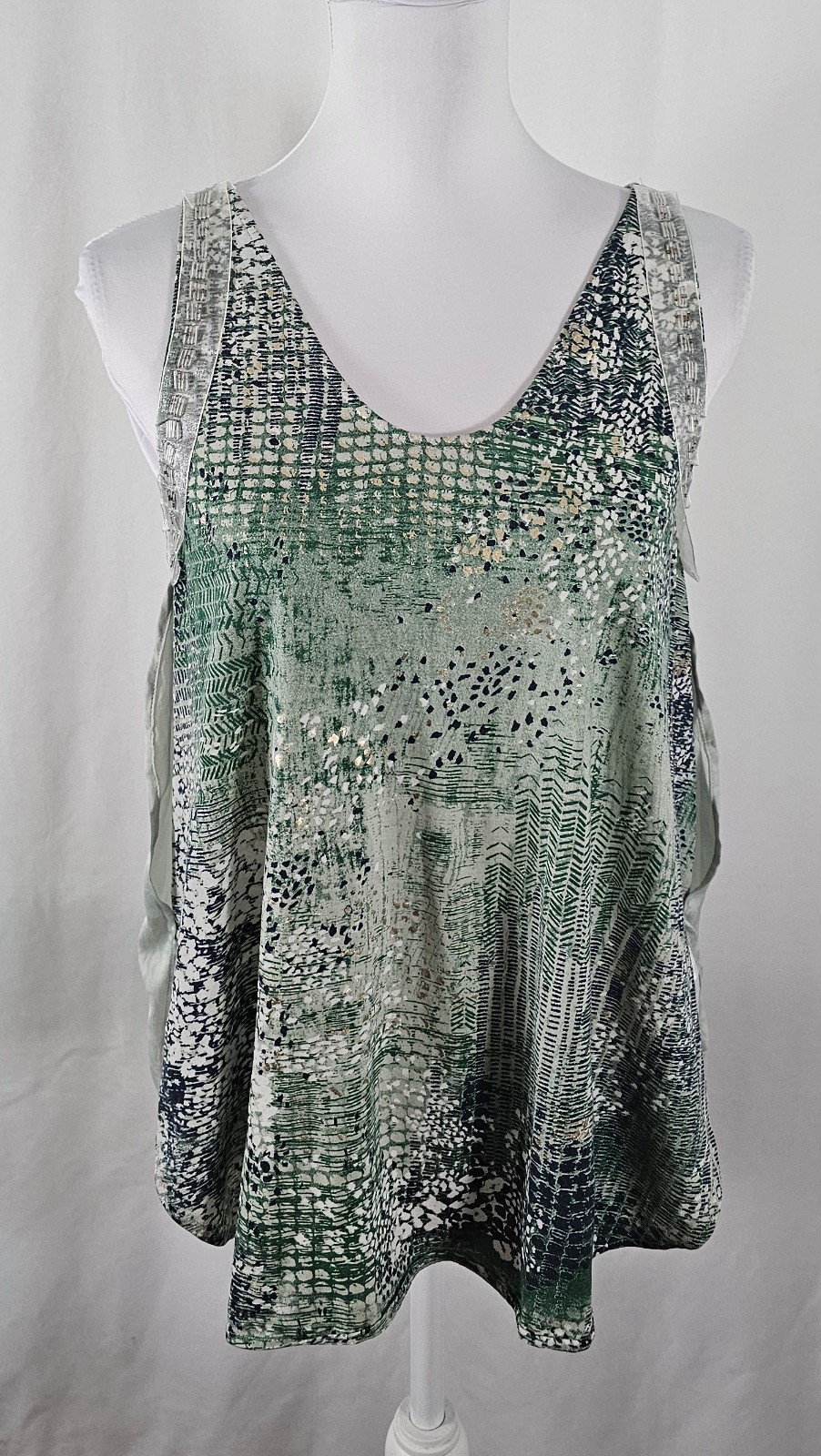 Miss Me Womens Pullover Sleeveless Top Greens Black Viscose Polyester Medium