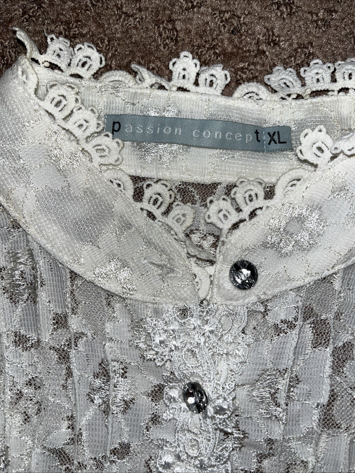 Passion Concept Women’s Cream Lace Button Front Tunic Size L Romantic Victorian