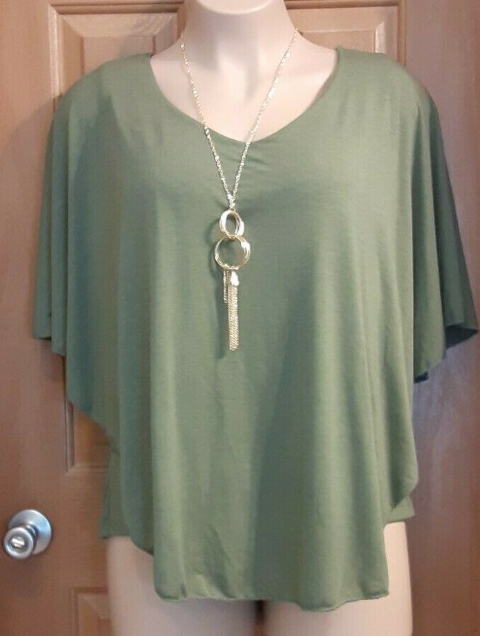 Rouge Scoop Neck Tank With Overblouse and Necklace Green Gray Black 3X Pink 4X