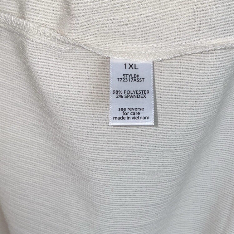 NWT Active USA Lightweight Women’s Cream Button Blouse sz 1XL