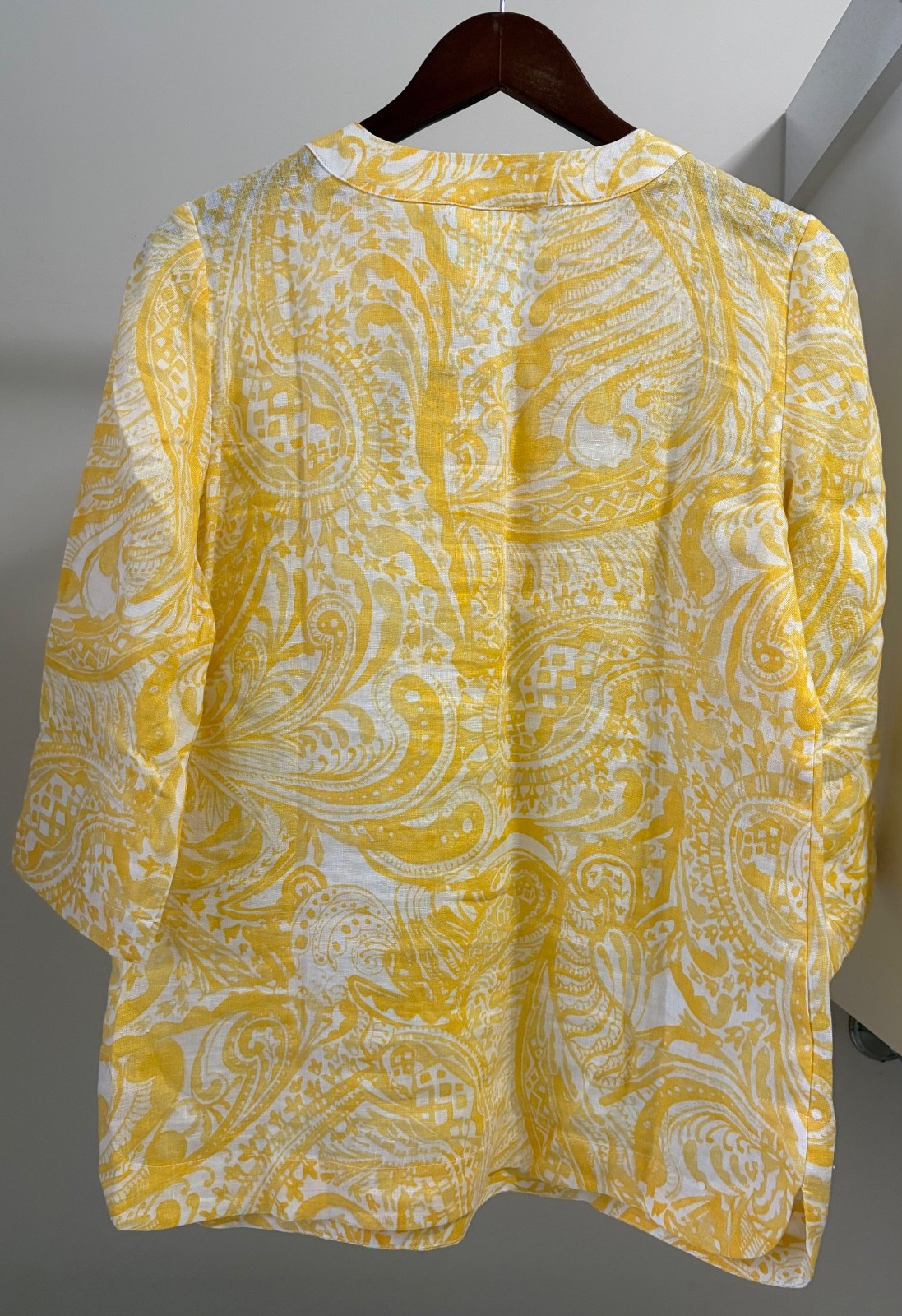 NWT Chico’s Size 0 (US 4) Women’s 100% Linen Paisley Boho Sequin Yellow Top $109
