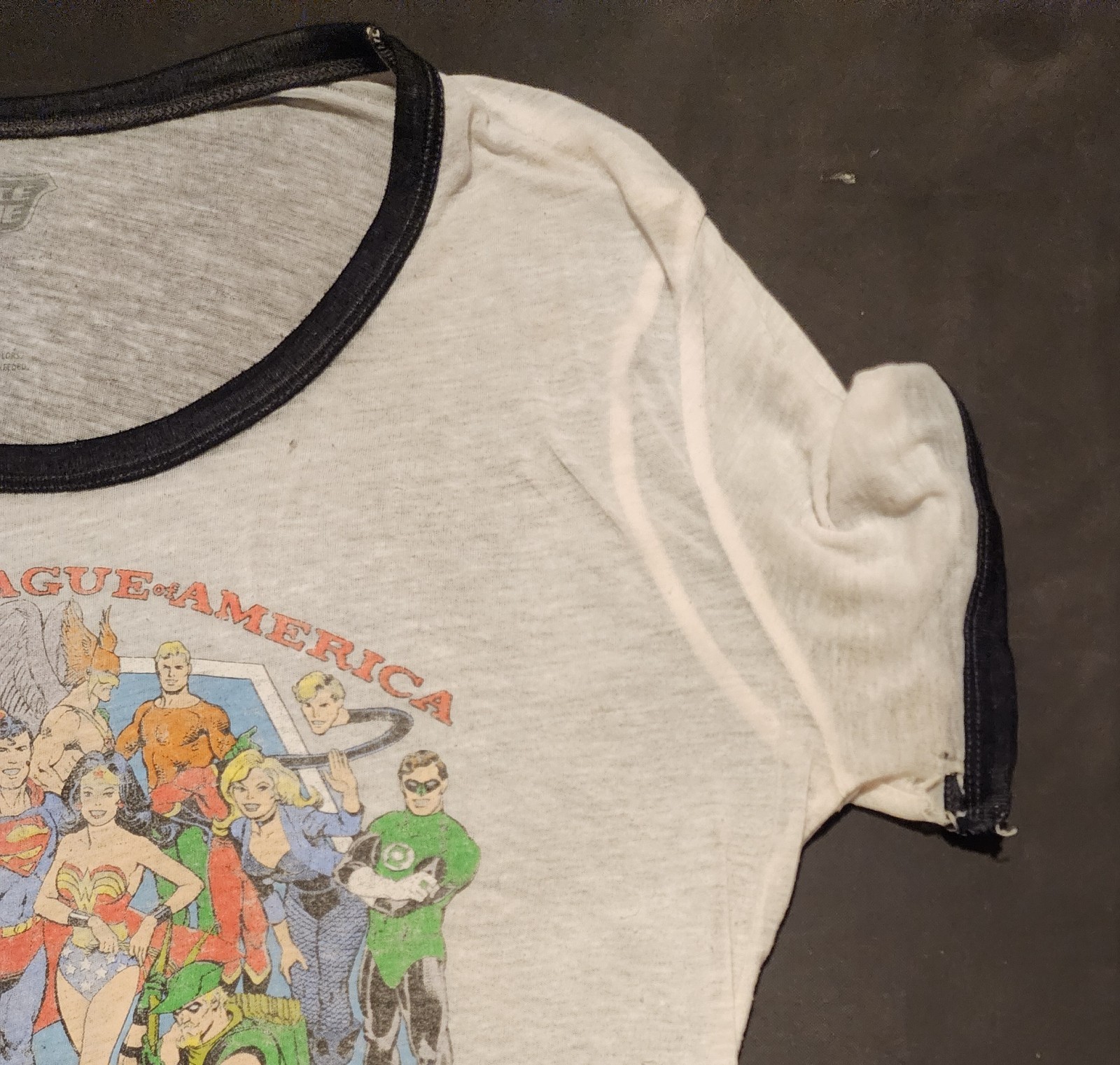 Thrashed Vin 90s DC Comics Justice League America T-Shirt XL Distressed…