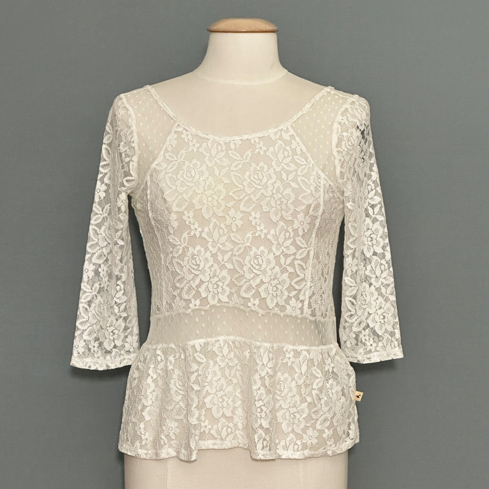 Hollister Womens Top S White Floral Lace Peplum Low Back Feminine Coquette Girly