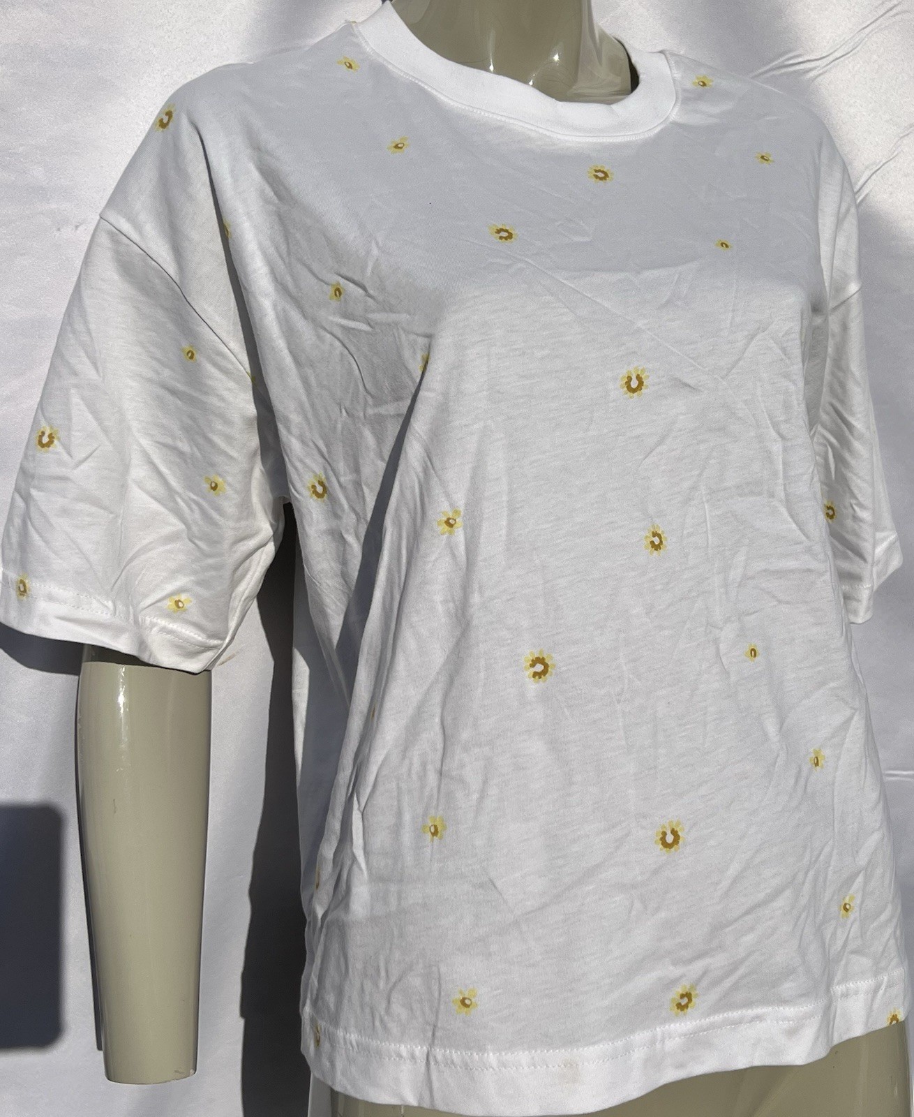 M&S ladies T-shirt 100% cotton yellow daisy design (size 14) RRP £12.50 NEW