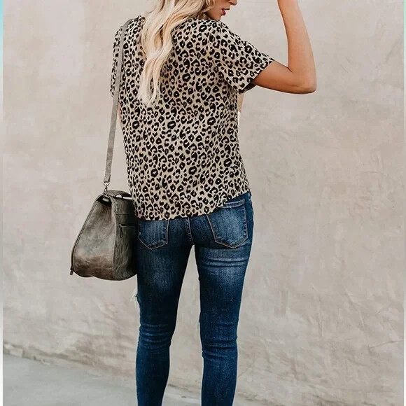 Blooming Jelly Womens X-Large Leopard Print Short Sleeve Round Neck T Shirt XL