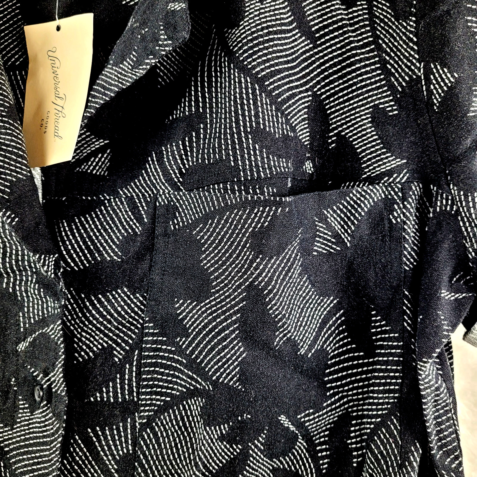 Universal Thread Women’s Top Blouse Sz XL Short Sleeve Lapel Neck Linen Rayon