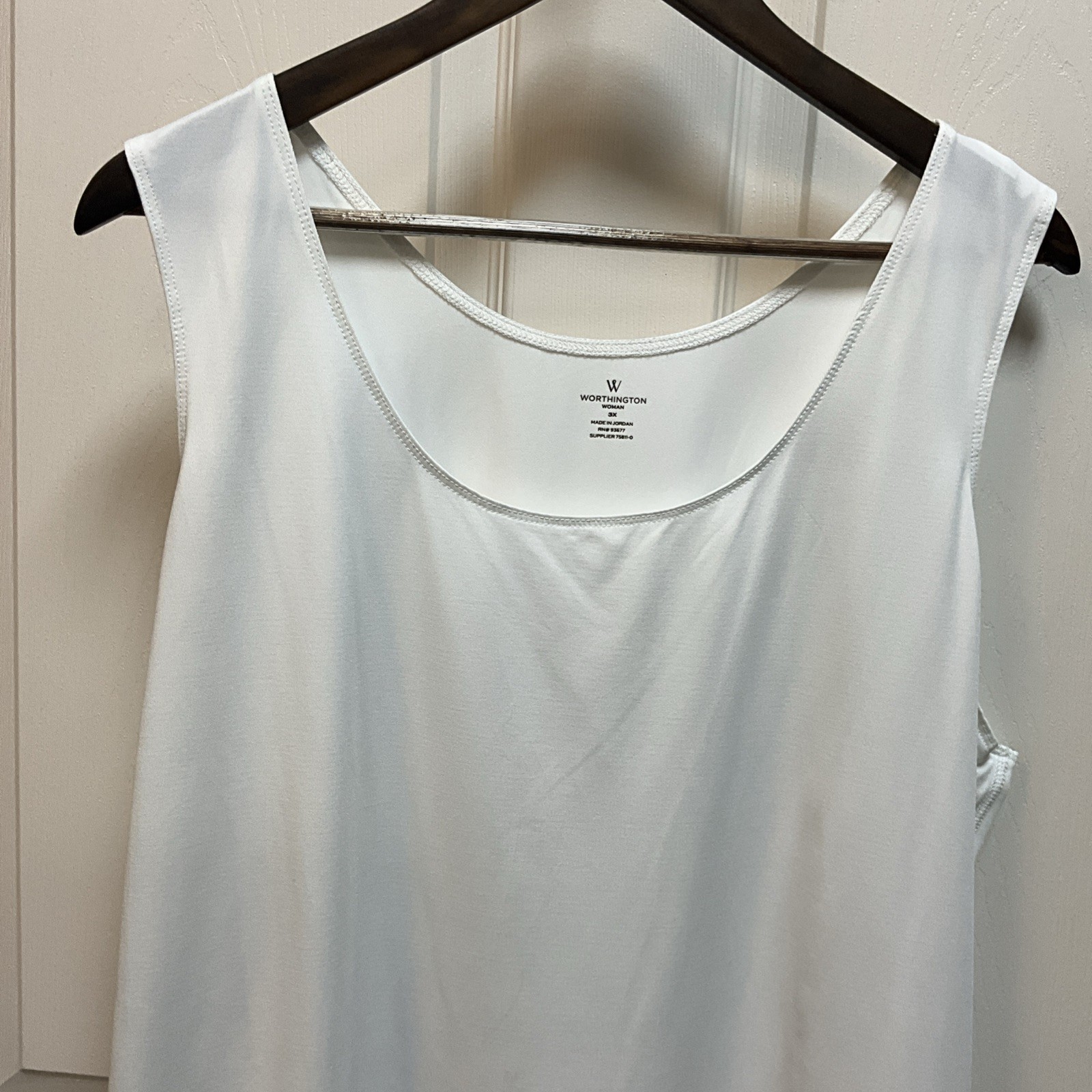 Worthington Woman 3X Ivory Nylon Spandex Blend Tank Top Shell Liner 44” Chest