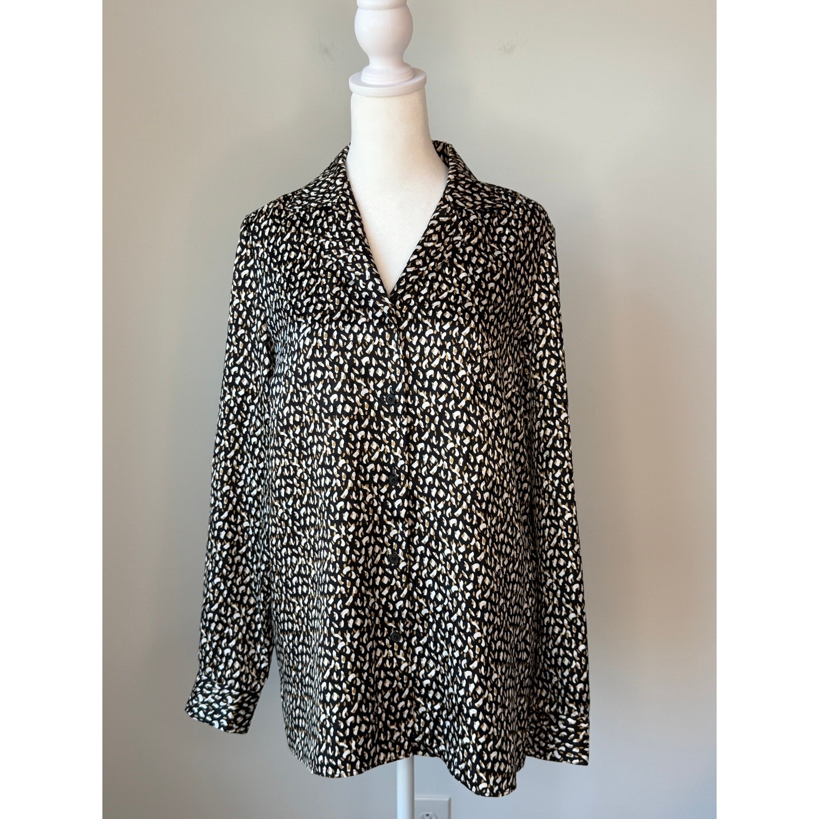 Lafayette 148 New York Printed Silk Button Front Blouse