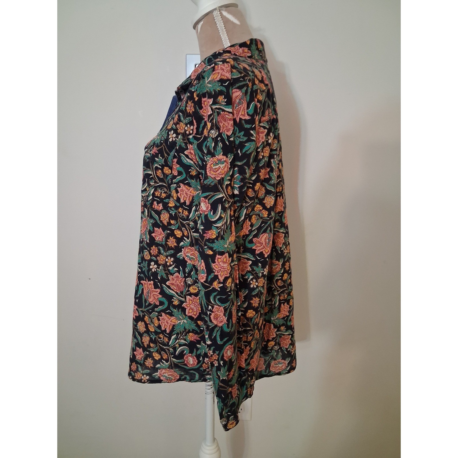 Sundance Womens Floral Button Down Shirt Navy Pink Orange Botanical Print Large
