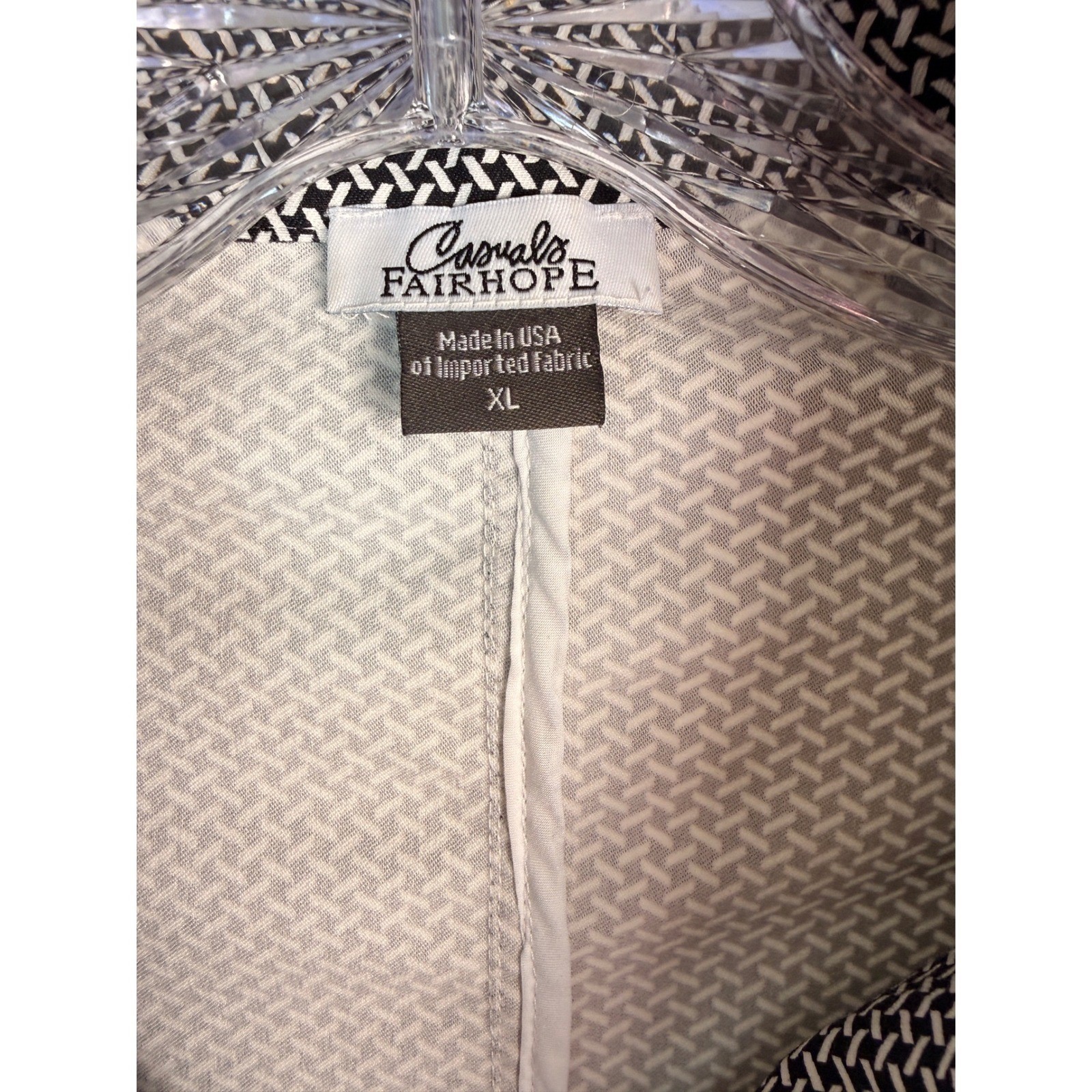 Black White Geometric Button Front Blouse XL Rayon Stretch Career Office USA