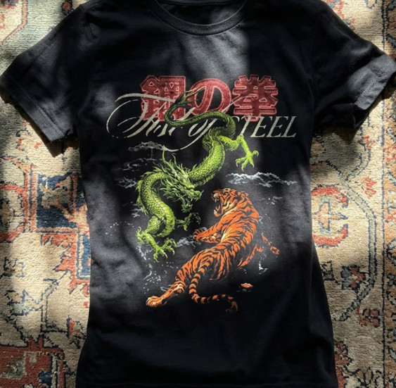 graphic top tiger and dragon design adjustable to prices.