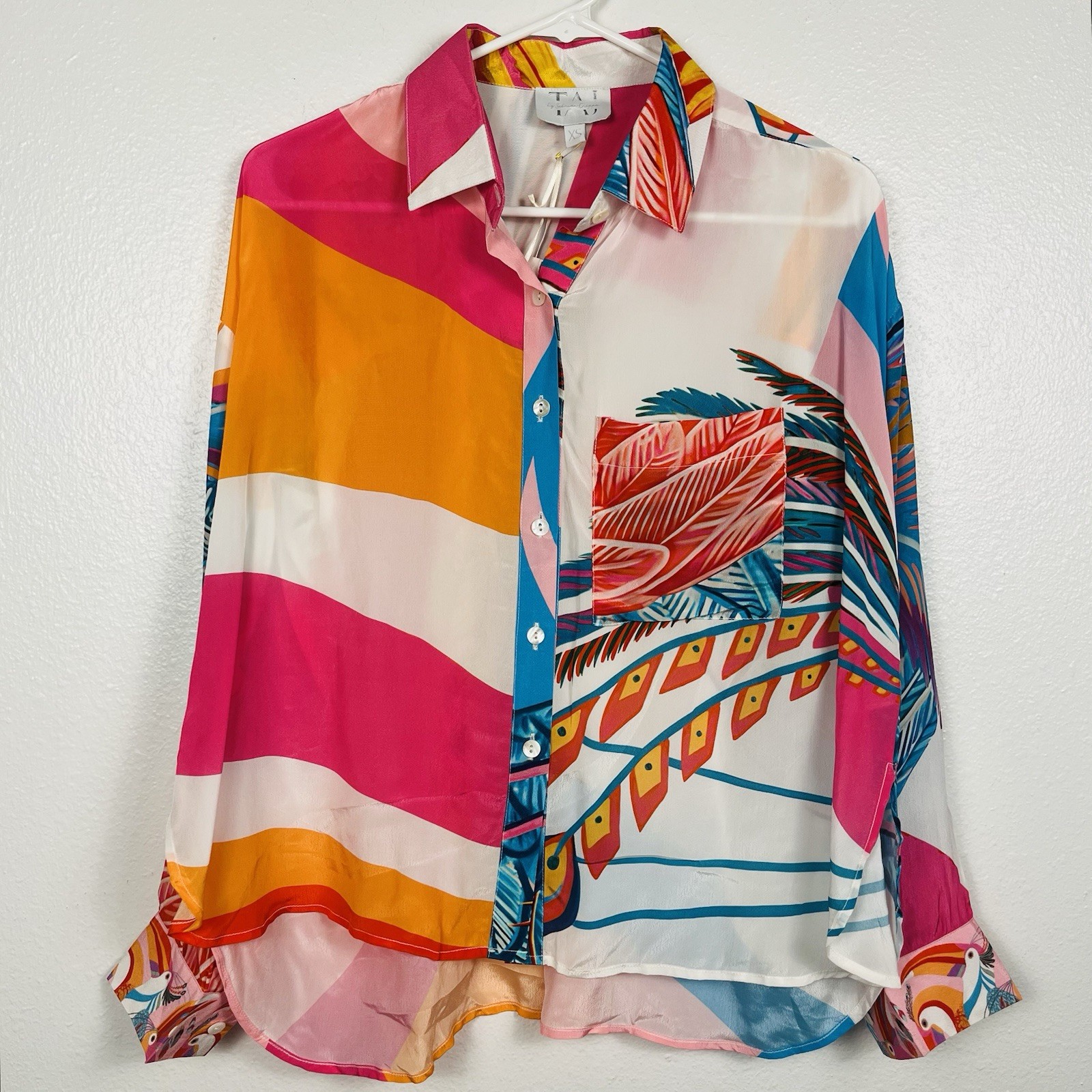 NWT Taj By Sabrina Crippa XS Colorful Tropical Long Sleeve Buttondown Blouse Top