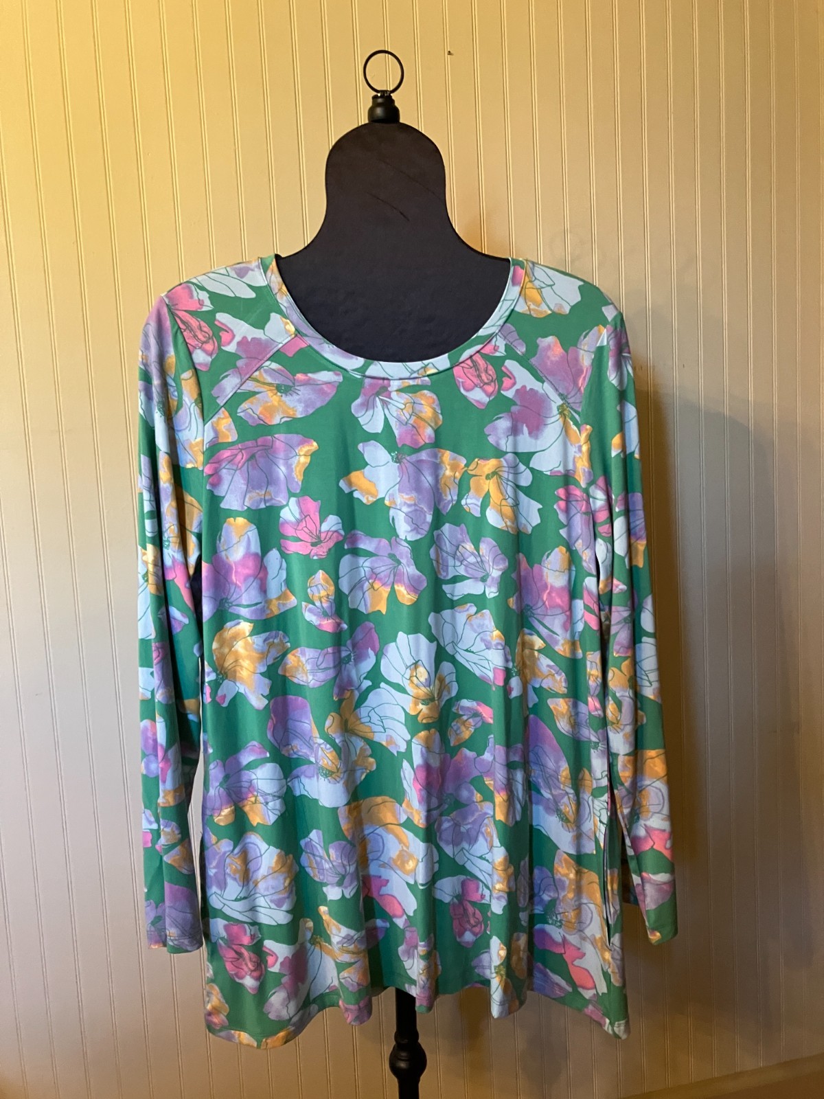 LOGO by Lori Goldstein ~Whimsical/BOHO Green/Pink Floral~Pocket~Knit Tunic Top~L