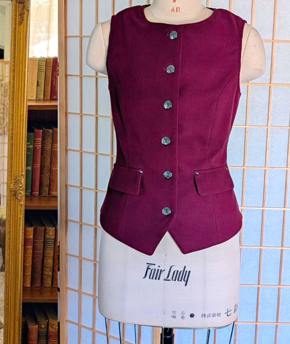 House of Harlow 1960 Burgundy Sleeveless Button-Front Crew Neck Vest XS