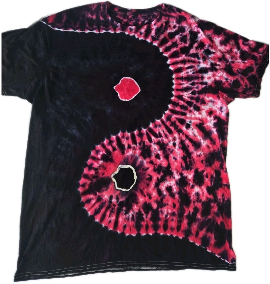 Adult Unisex L Tie Dye Shirt – Discounted Dye Error Black Fuchsia Yin Yang