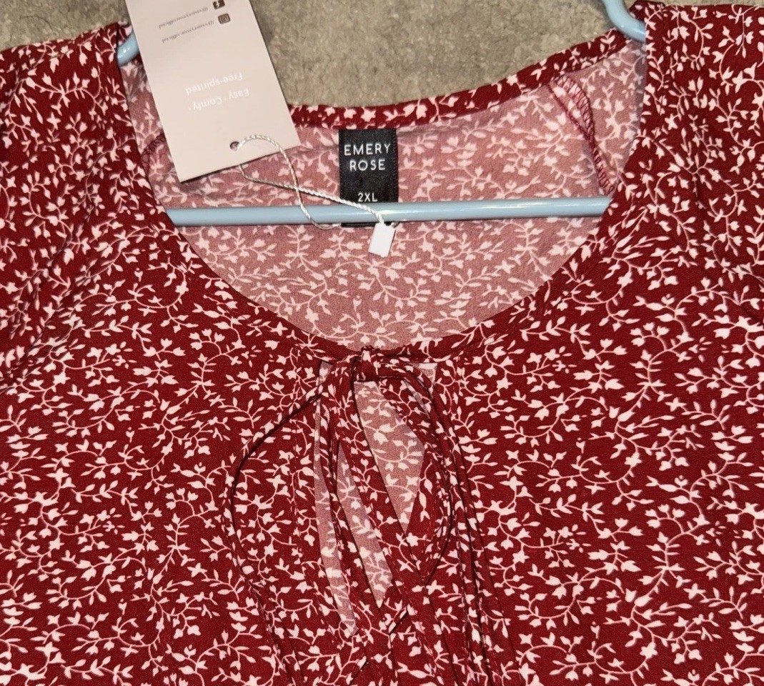 Emery Rose Womens Sz 2XL Red White Shirt Floral Short Sleeve Tie Front New