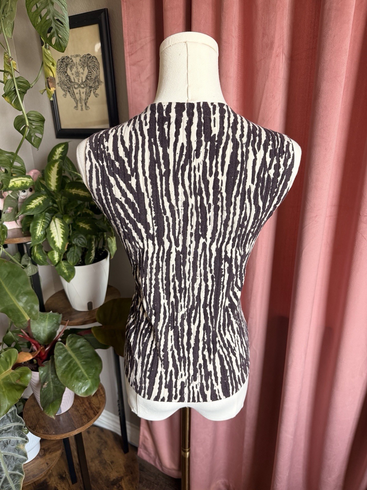 Jones New York y2k Vintage Brown Zebra Print Tank Top, Size Large