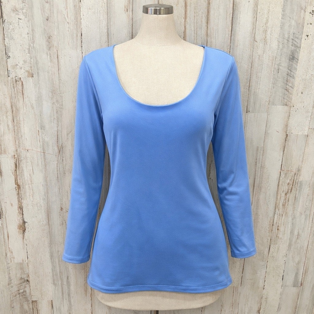Boston Proper So Modern Scoop Neck Three Quarter Sleeve Top Cornflower Blue M