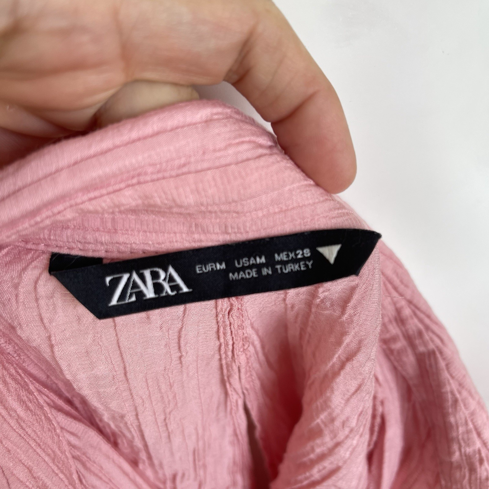 Zara Crinkle Oversized Button Down Tunic Shirt Twisted Cut Out Pink M Preppy
