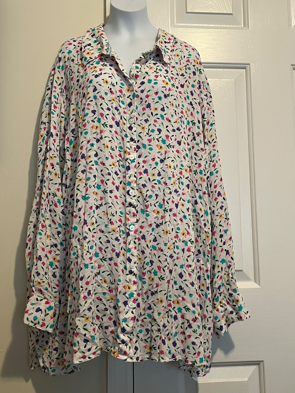 Ulla Popken White Blouse w/ Pink Blue &Yellow Floral Print Size 32/34