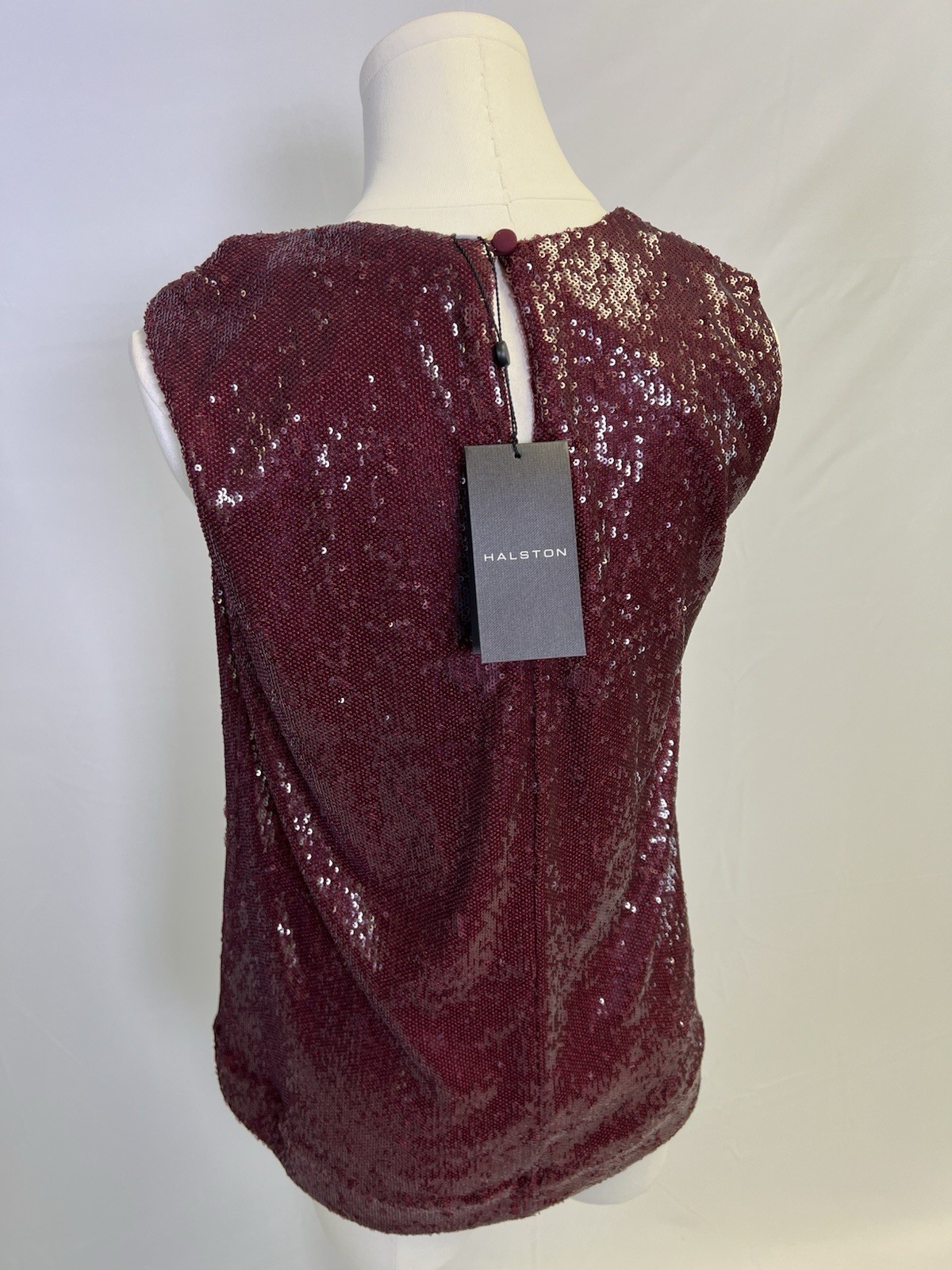 Halston Heritage Cynthia Sequined Top NWT Retail $375 Bordeaux Size XS