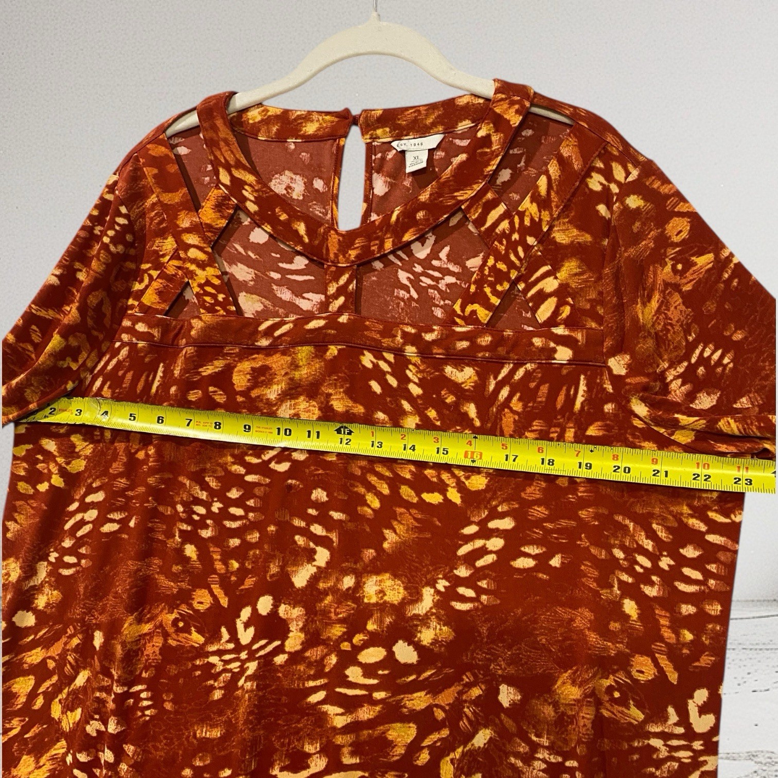 Womens Multi Print Cut Out Neck Top XL Jersey Stretch Artsy Boho Summer Chic
