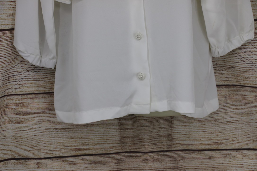 VINTAGE Tess Women Plus Size 1X Button Up Long Sleeve Satin Blouse Shirt White