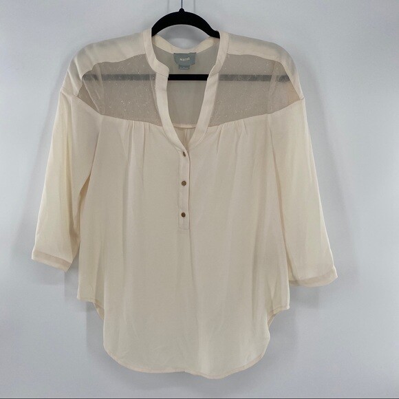 Maeve Anthroplogie Woman’s Size 2 XS 3/4 – Long Sleeve Cream 1/2 Button Blouse