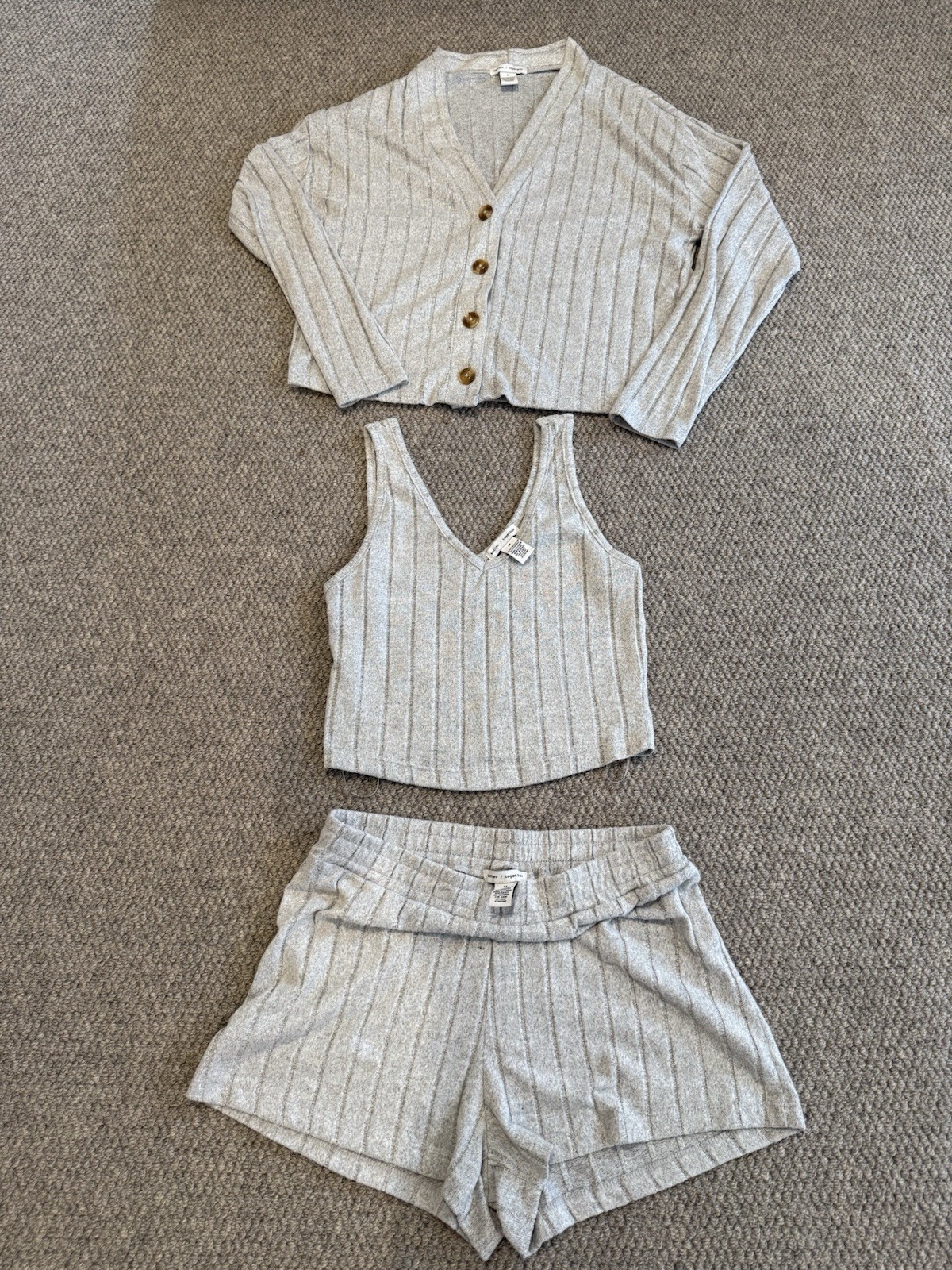 Better Together 3-Piece Lounge Set Cardigan Tank Shorts Gray Ribbed Knit Size M