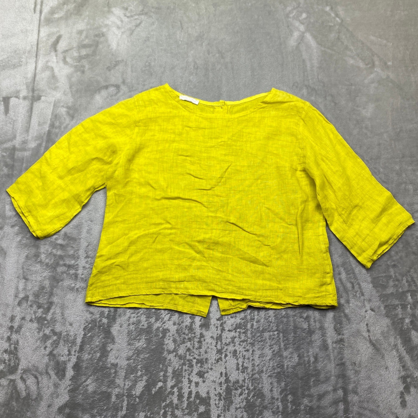 Bellina Bright Yellow Linen Button Back 3/4 Sleeve Top Italy Size 4 Boho Preppy