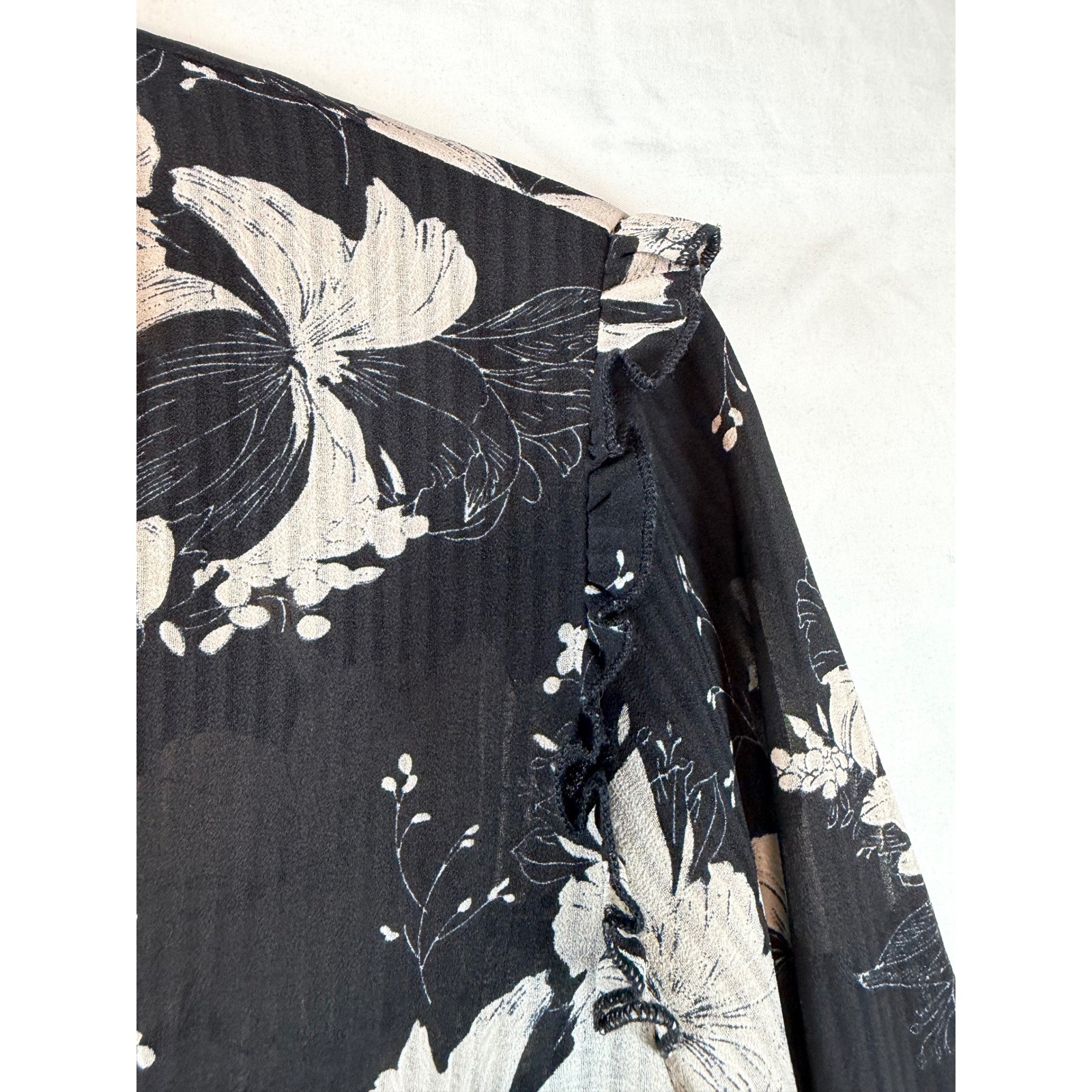 fab’rik Black Cream Floral Ruffle Shoulder Sheer Blouse sz Med feminine