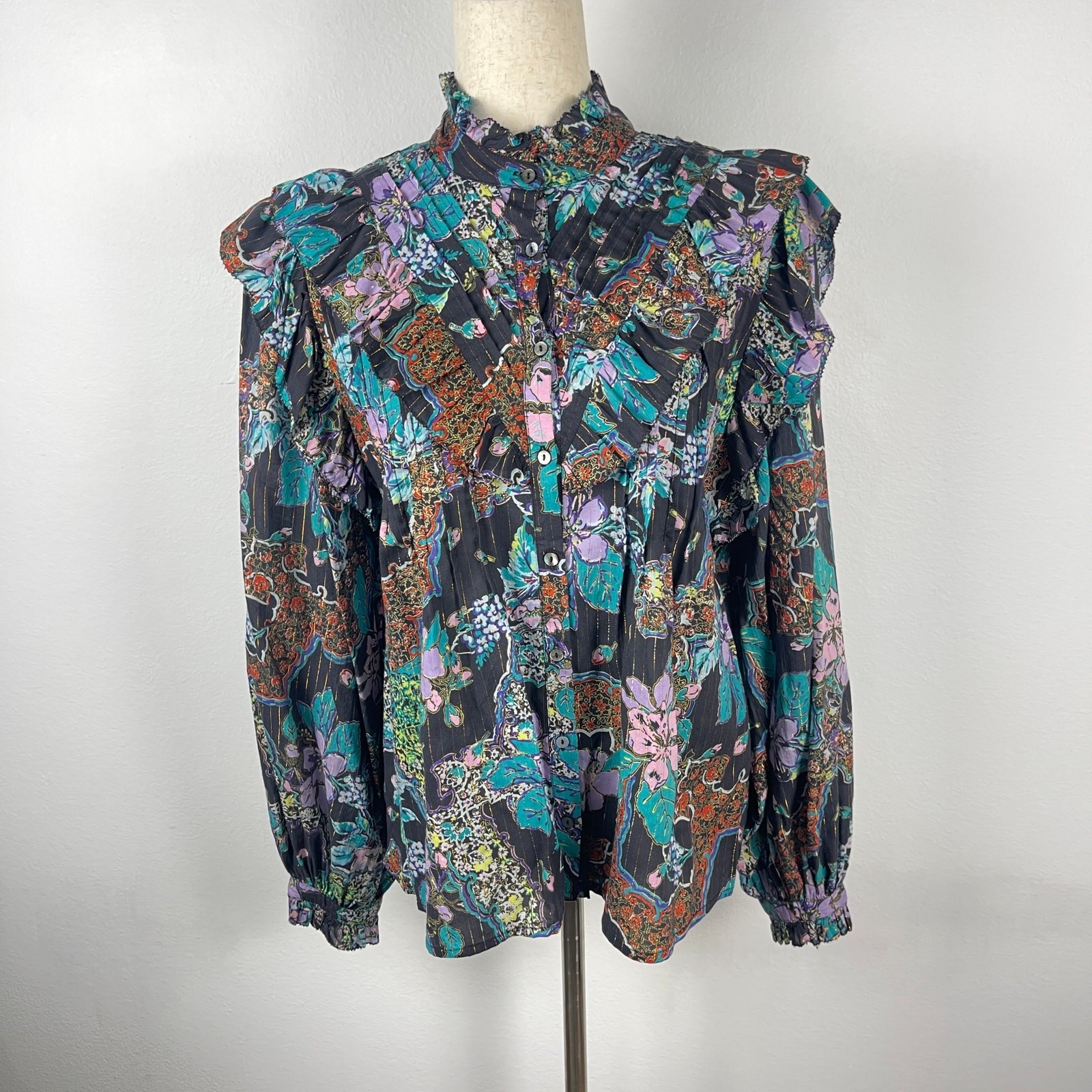 Love the Label Floral Print Metallic Long Sleeve Mock Neck Button Blouse Small