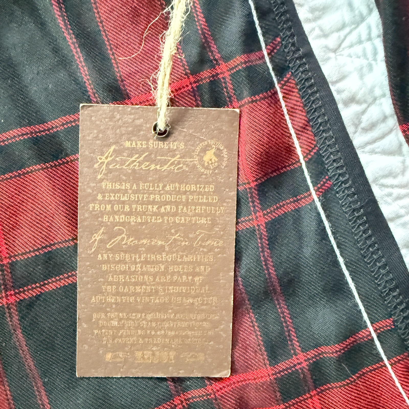 Trunk LTD Def Leppard Adrenalize Red Plaid Button Up Size S Oversized 90s Grunge