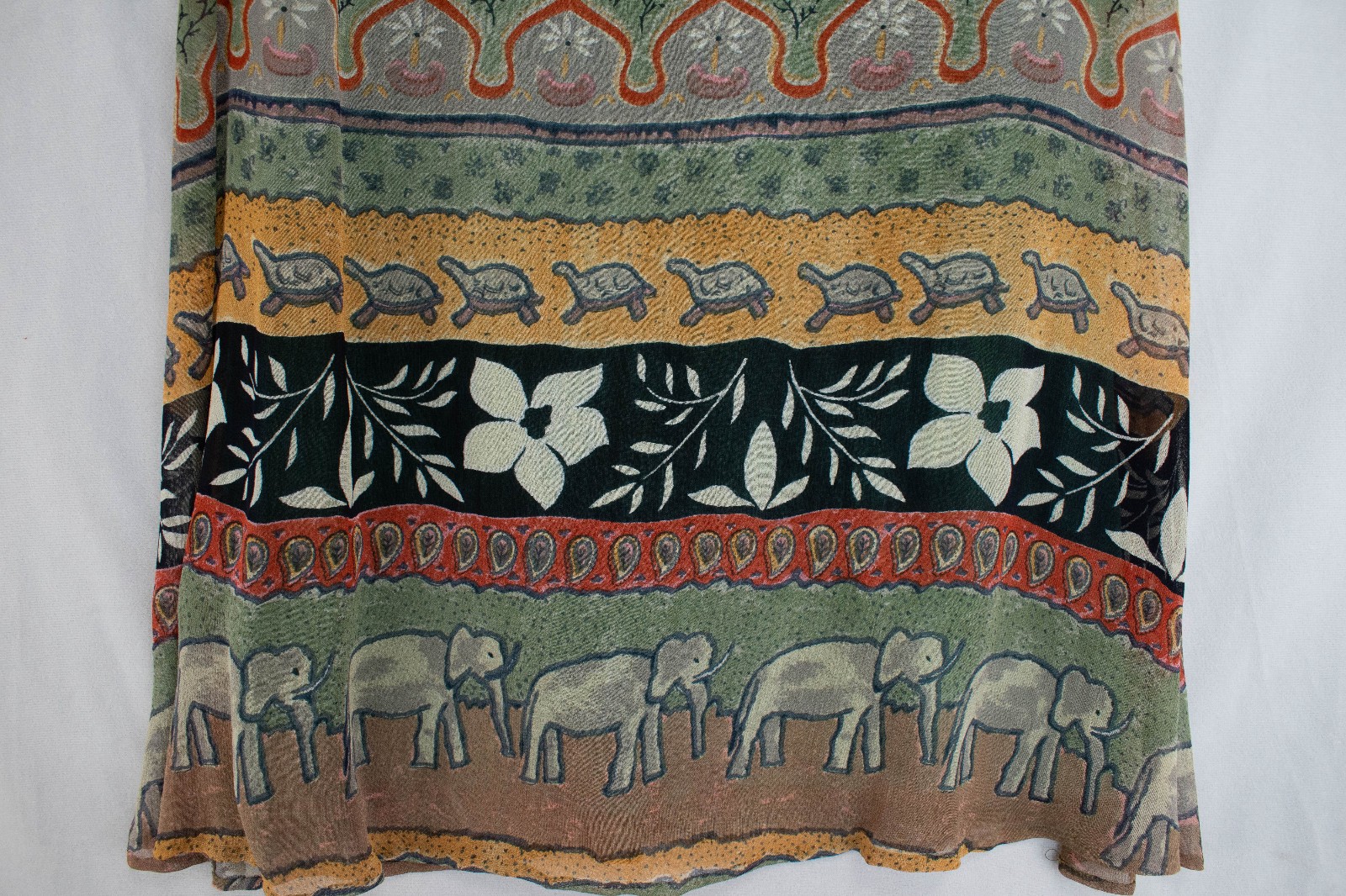 Ethnic Soft Elephant Turtle Floral Long Tunic Blouse Women’s Sz M Multicolored