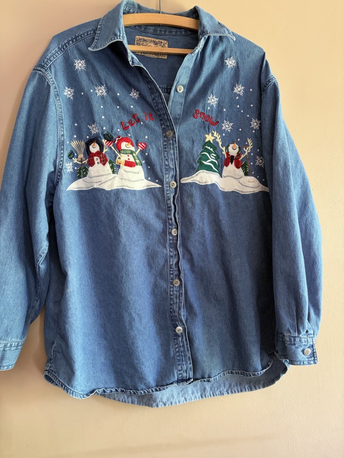 Vtg Tantrums Long Sleeve Button Up Denim Shirt Snowmen Size XL Winter Christmas
